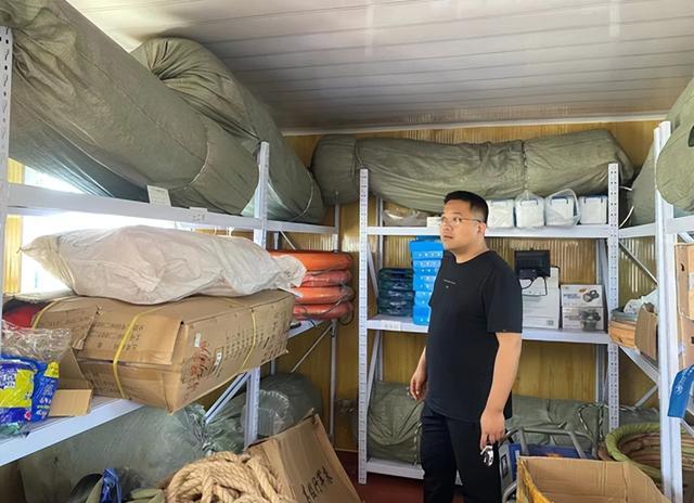 防汛物資|應急救災裝備|消防滅火裝備|水域救援裝備|消防救援裝備|多年應急裝備經(jīng)驗打造行業(yè)品牌!